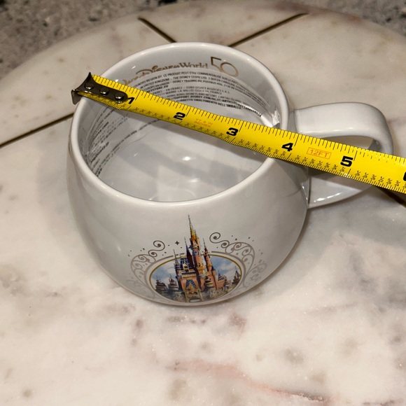 ✨NWT✨ Walt Disney World 50th Anniversary Iridescent Pearl White Castle Mug - Picture 8 of 9